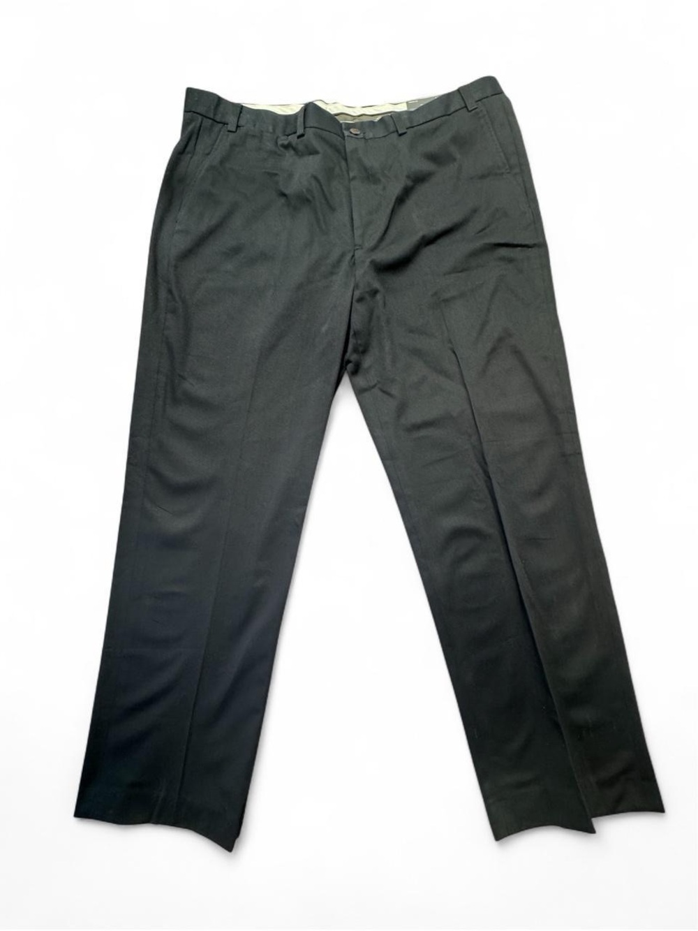 EDDIE BAUER men's 40x32 BLK Relaxed Straight Leg Chino pants NWT P46